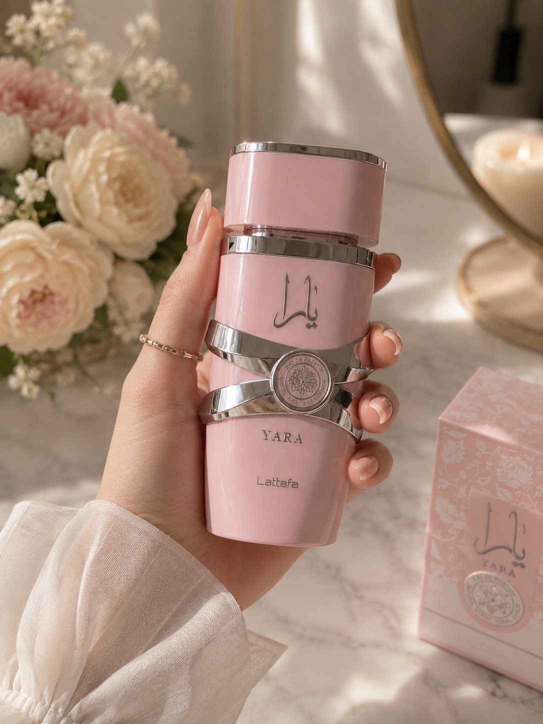 عطر زنونه ۱۰۰میل یارا لطافه(تولید امارات)